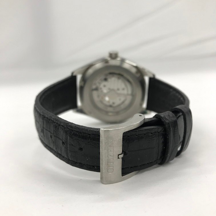 CITIZEN シチズン 腕時計 銀色 稼働品 8D10501【CDAV3022】の画像4