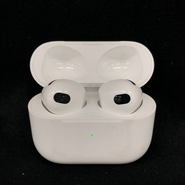 AirPods エアポッズ 通電○ ペアリング解除済み ワイヤレスイヤホン 【CDAV1034】_画像2