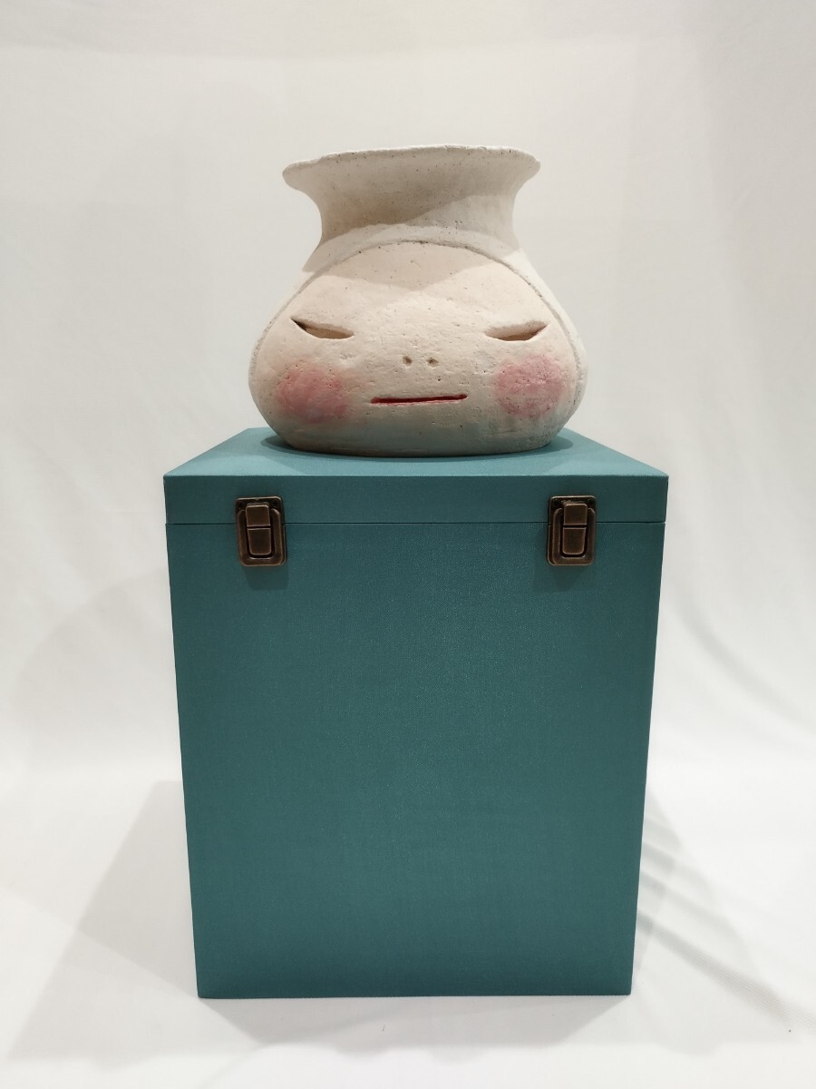 【模写】奈良美智 Yoshitomo Nara Untitled Ceramic 20 x diam. 