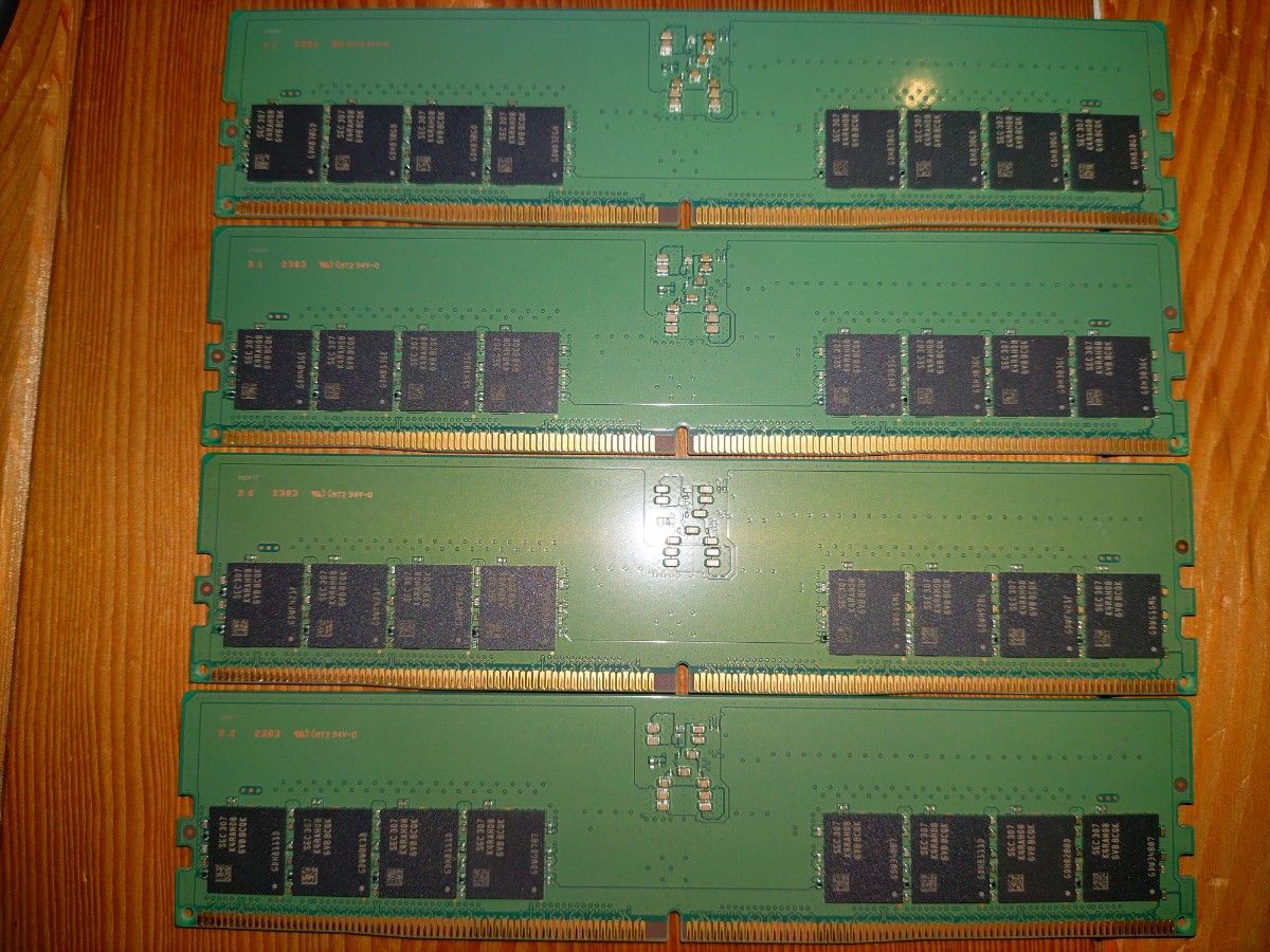 Samaung DDR5-4800 32GB x4 128GB動作品 2Rank M323R4GA3BB0-CQK06