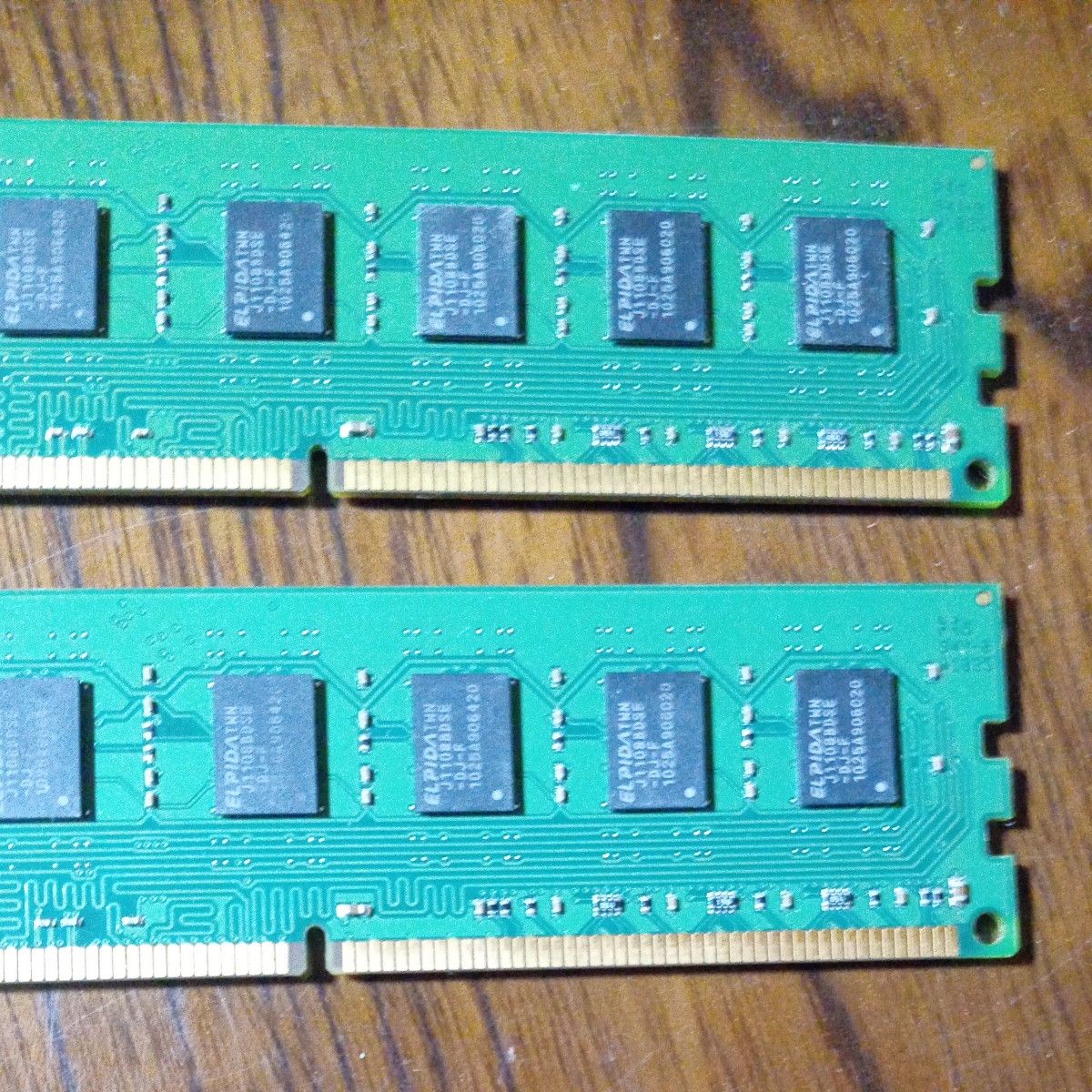 ジャンク　 デスクトップ用メモリ PC3-10600U Kingston　私の環境では故障しているようで起動しません