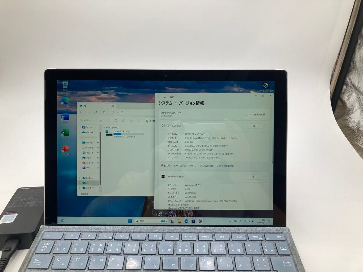 Microsoft’s Surface Pro 6 1796 Core i5 8350U メモリ8GB SSD128GB 