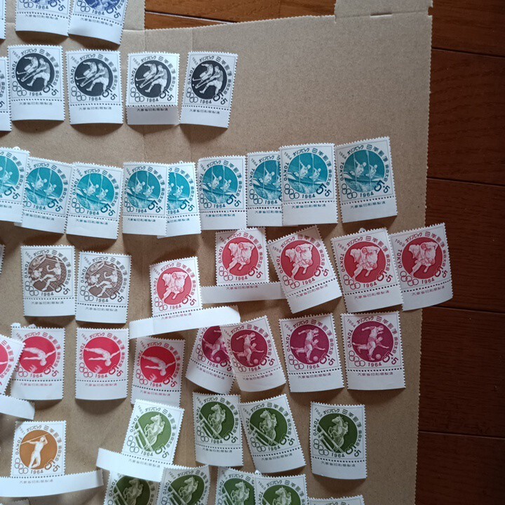 未使用　切手　5円×100枚ぐらい　東京オリンピック　1964年　20種類ぐらい　銘版_画像7