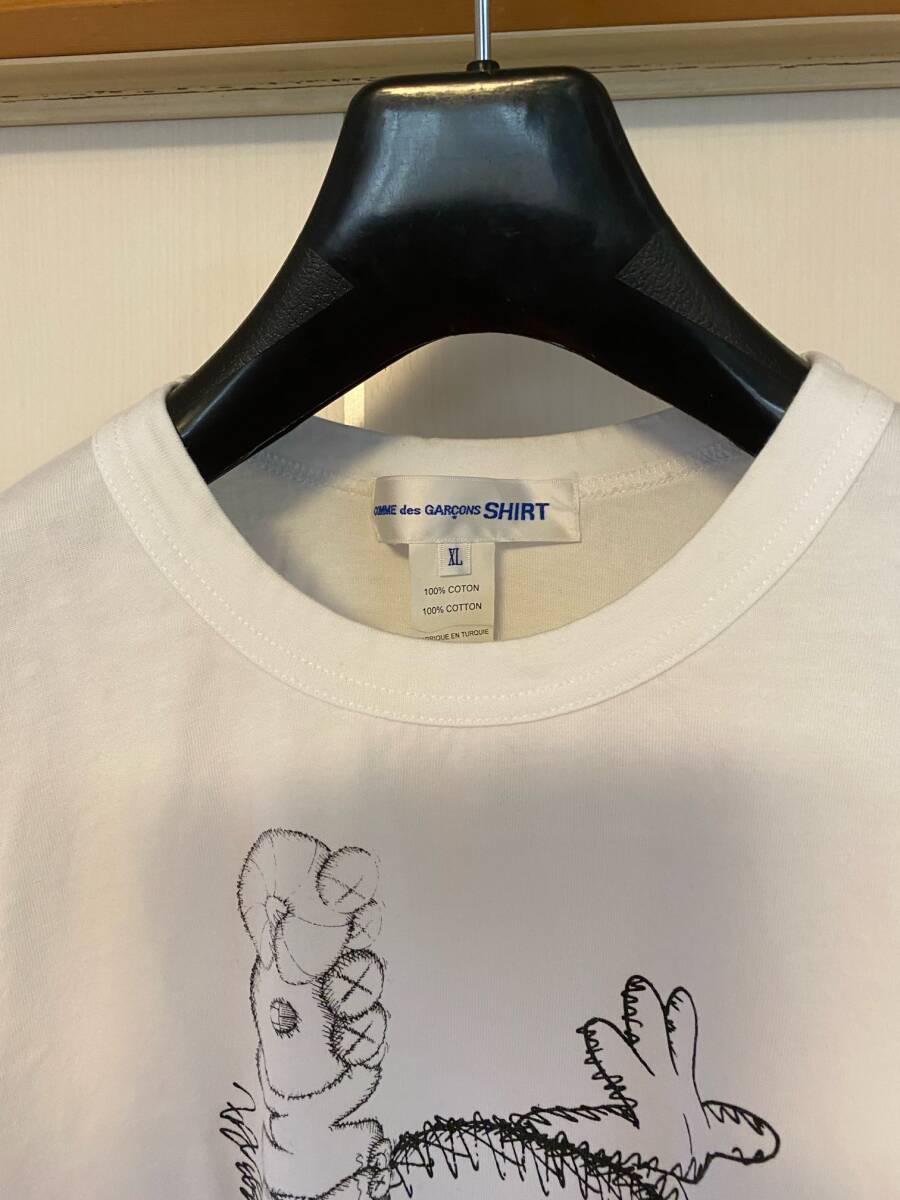 コムデギャルソン Tシャツ　コムデギャルソンシャツ Tシャツ　KAWS