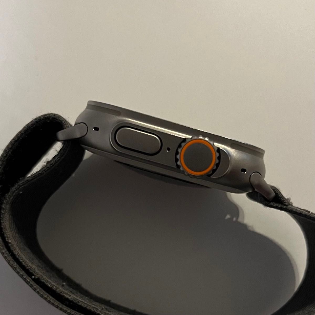 【中古】Apple Watch Ultra Cellular チタニウム　49mm