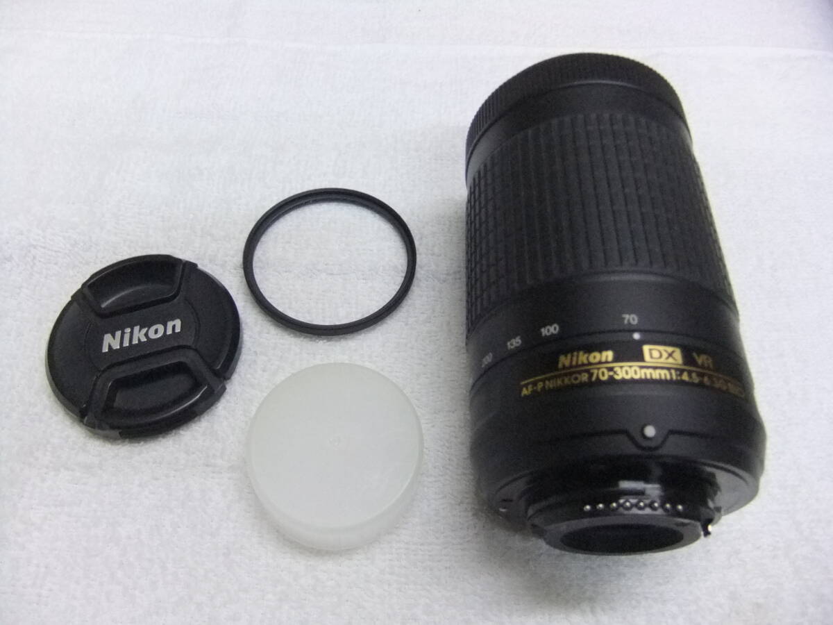 美品 NIKON ニコン AF-P DX NIKKOR 70-300mm F4.5-6.3G VR ED フィルター付 カビ,クモリなし 動作確認済の画像1