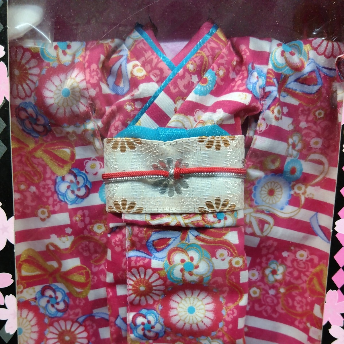 新品未使用 タカラ ジェニーちゃん きもの 着物 ピンク 着せ替え人形のお洋服 和服 Kimono 和装 おままごと ごっこ遊び_画像2