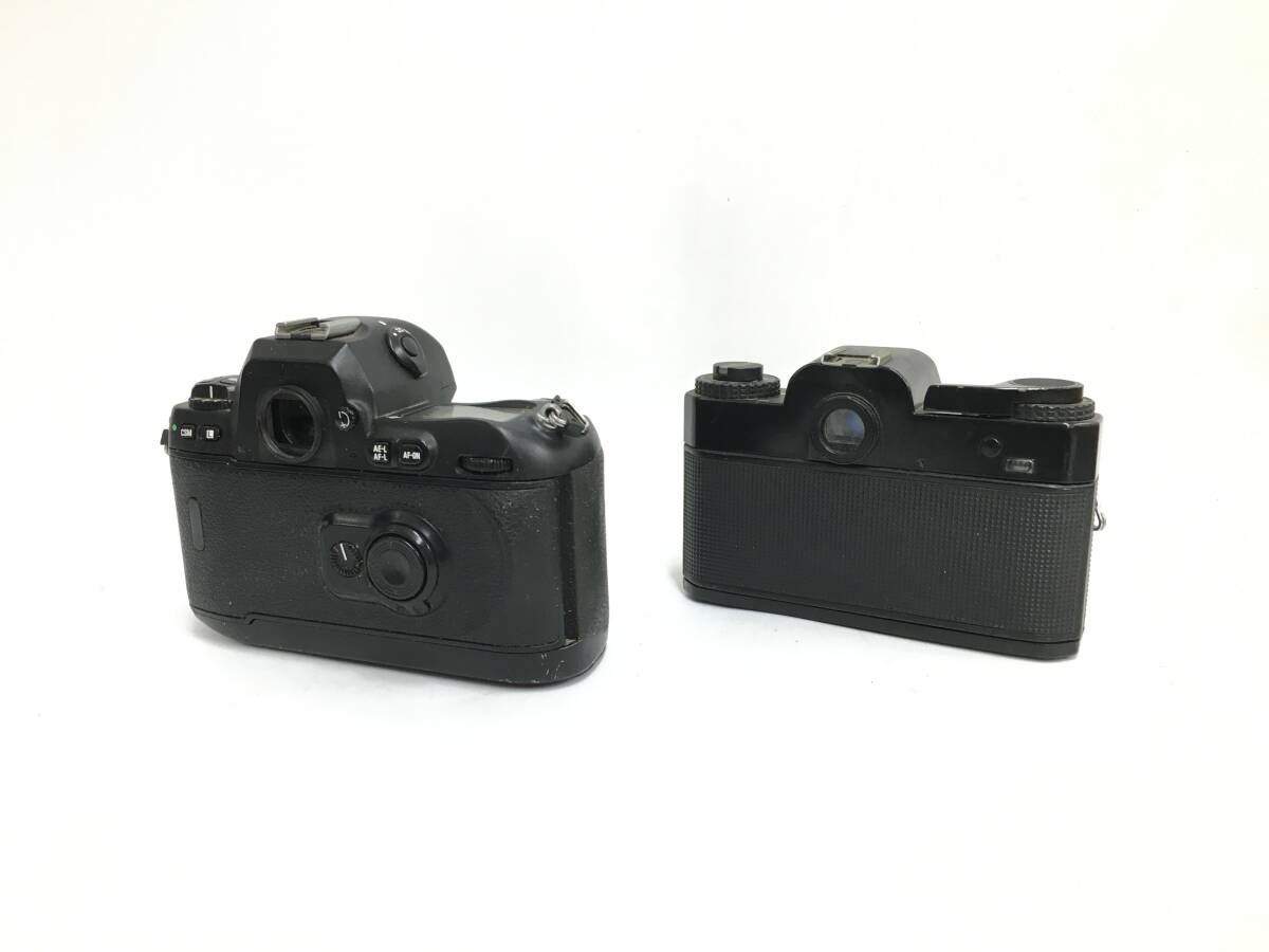 ☆ カメラいろいろまとめ 1 ☆ RolleiflexSL 35M + Nikon D70 + F100 + Canon EOS10D 他2台 レンズ5本 ローライフレックス ニコン キャノンの画像3