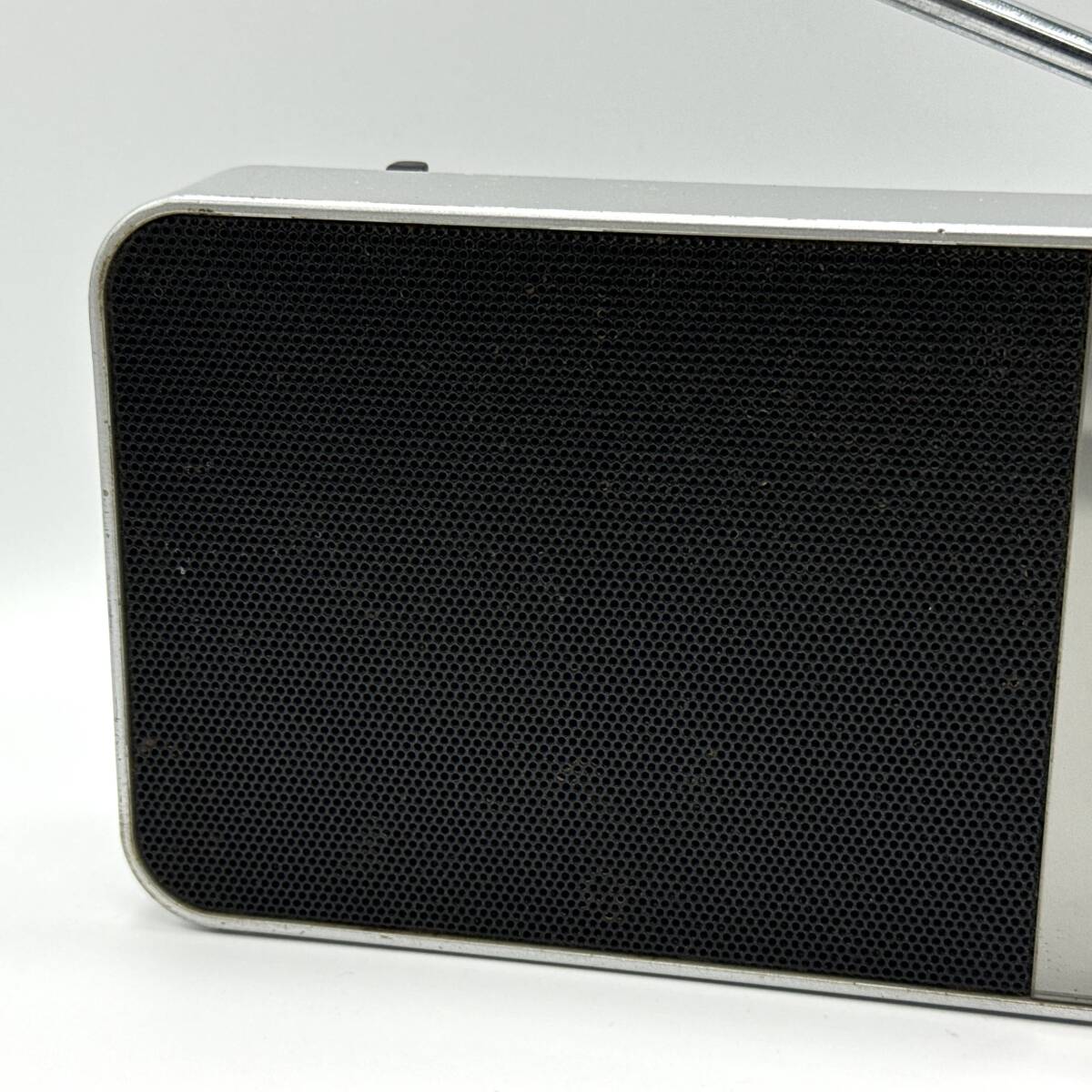 SONY ソニー 1SEG TV/FM/AM RADIO ラジオ XDR-55TVの画像2