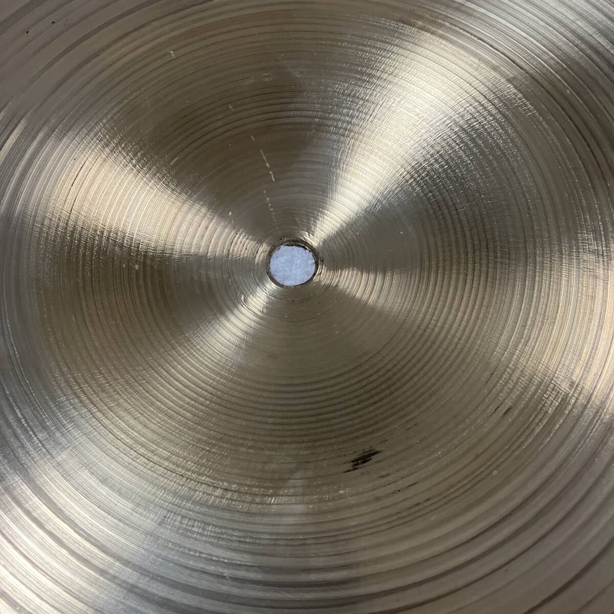 【中古】A.ZILDJIAN Zildjian ジルジャン ライド シンバル MEDIUM RIDE 20インチ 51cm 単品 1枚の画像3