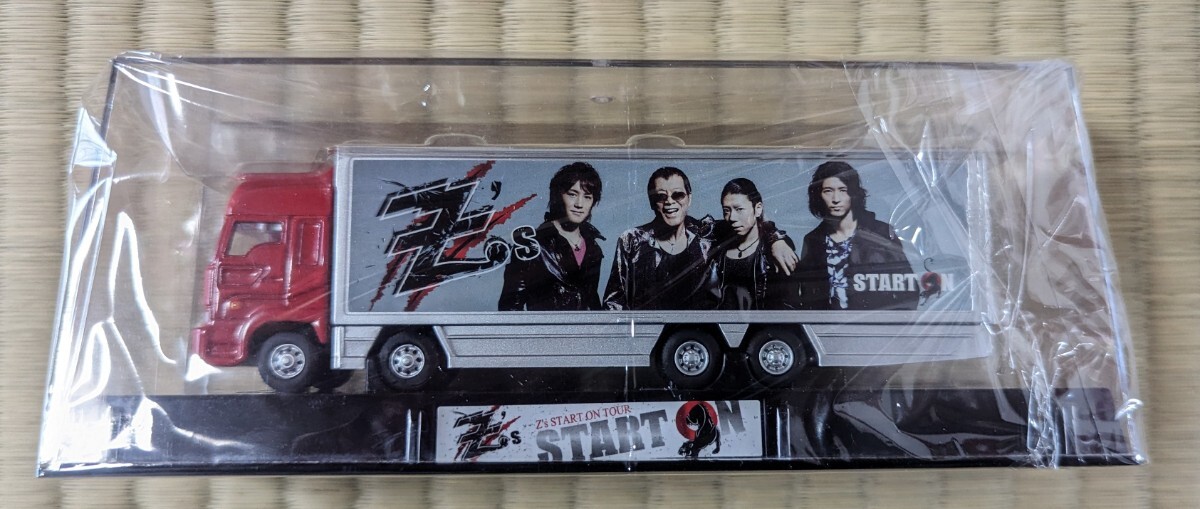 矢沢永吉　トランポ型ミニカー（Z's START ON TOUR 2014）会場限定　新品未使用_画像1