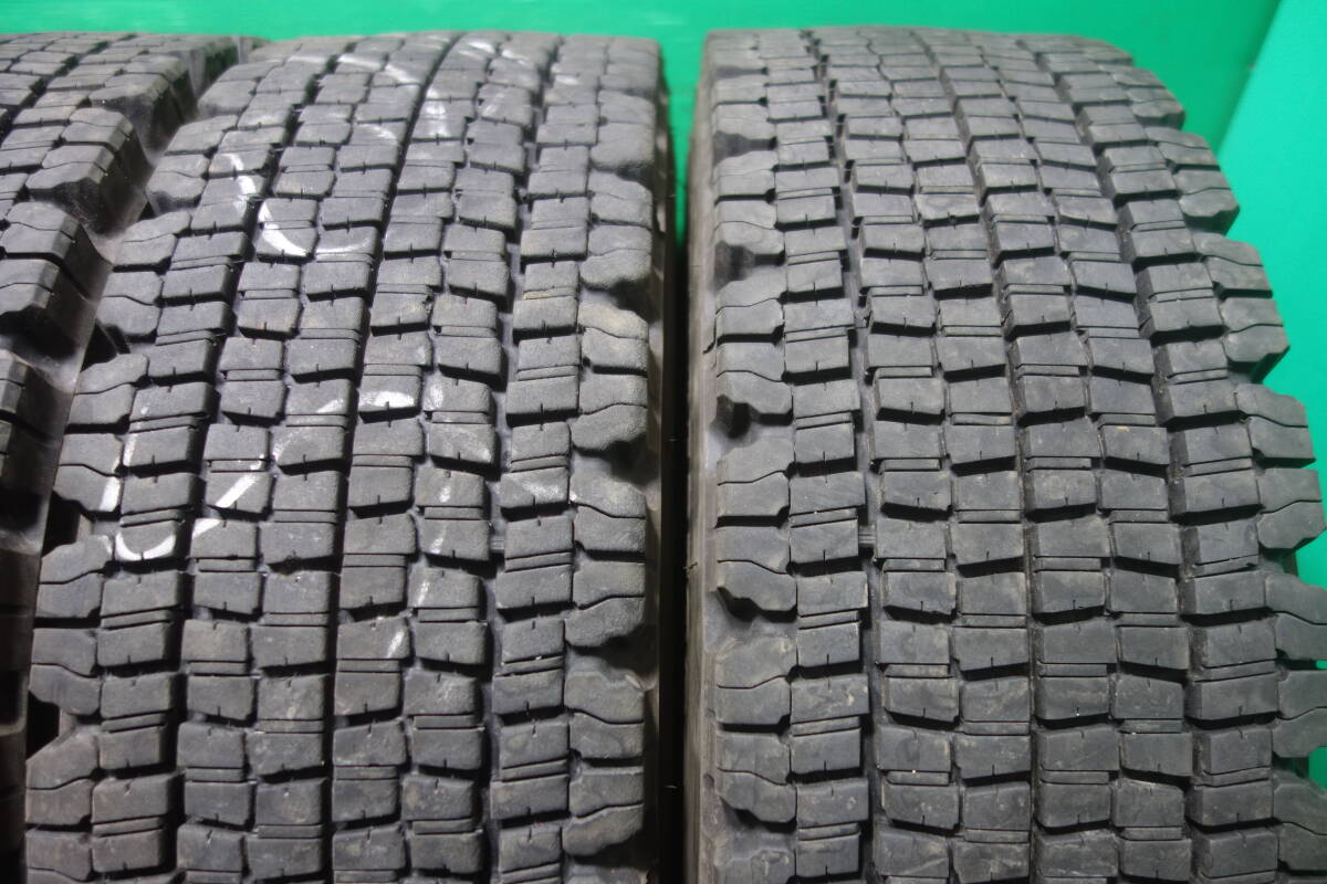 L1437-21 送料無料 215/70R17.5 123/121J スタッドレス LT 6本セット ブリヂストン W970 7分山 2021年 2022年製 ライトトラック 3ｔ_画像4