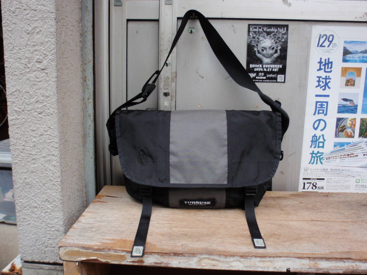 ティムバック２ 黒×グレー色なメッセンジャーバッグ の画像2