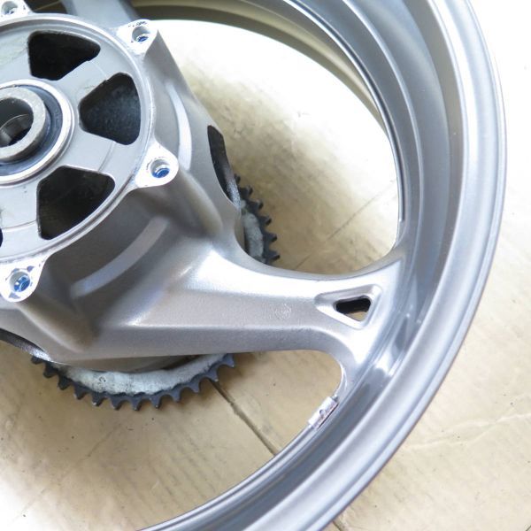 ◆◆スズキ純正 GSX1300R ハヤブサ 隼 リアホイール J 17M/C MT6.00 DOT 17×6.00 スプロケット付属　2022.7.4.8_画像10