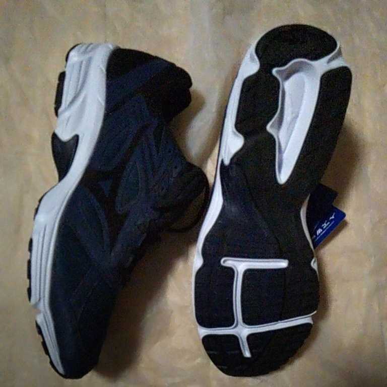 [ unused ] Mizuno TRADROAD10 running K1GA190610 navy / black men's sneakers 27.5cm