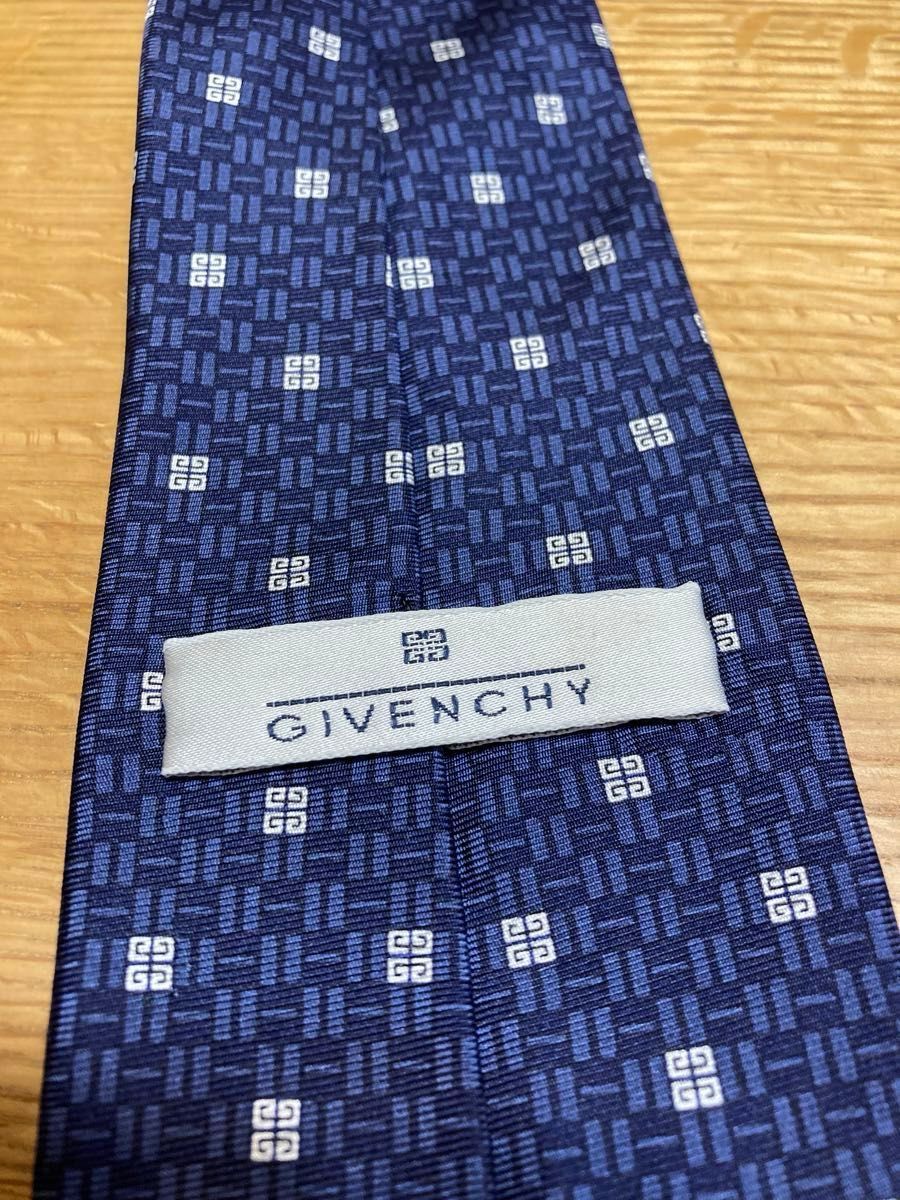 【美品】ジバンシー　GIVENCHY  ブランドネクタイ