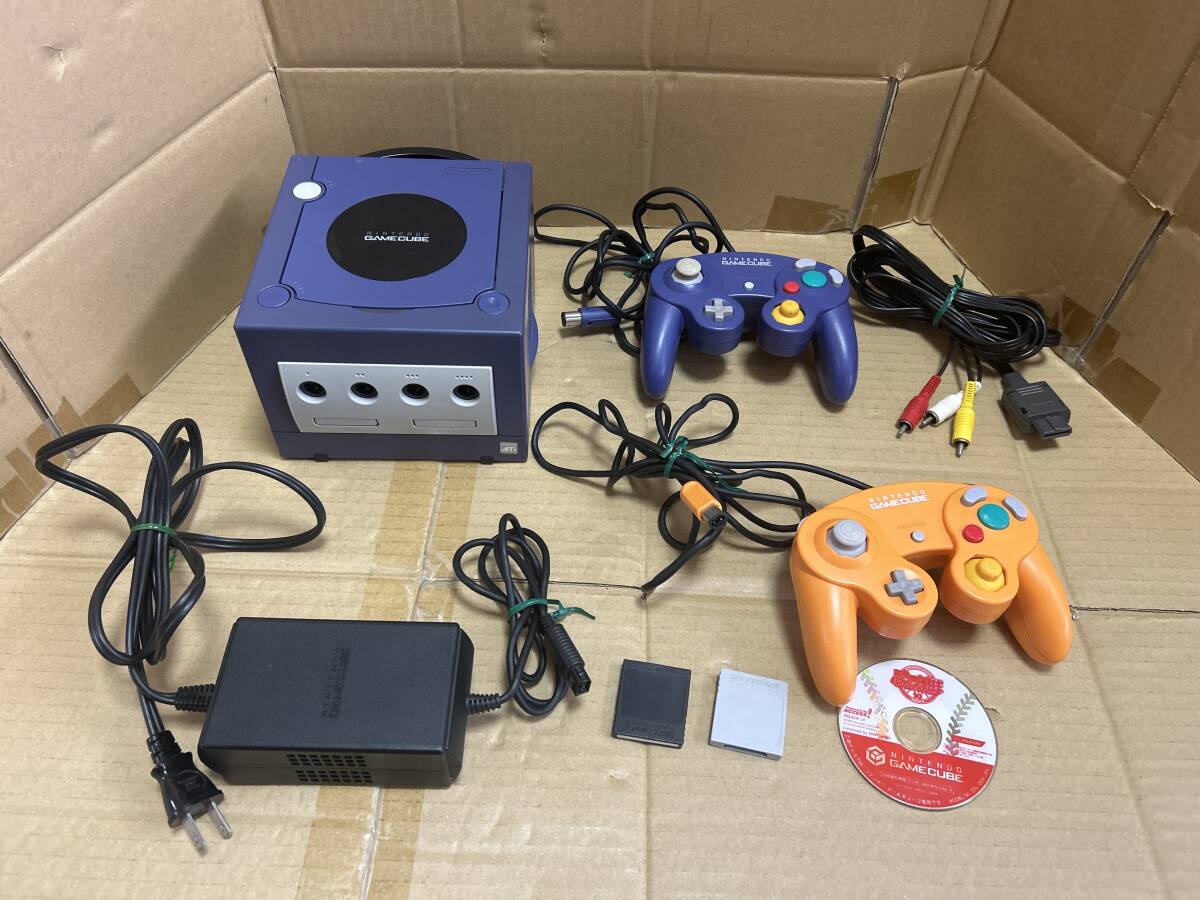 NINTENDO.GAMECUBE. Nintendo Game Cube.DOL-001. body.AC adapter. controller etc.. explanation . please see 