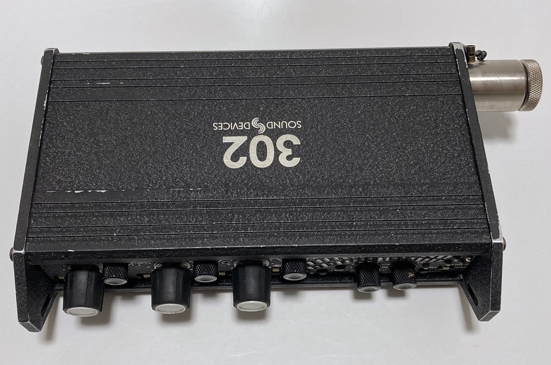 Sound Devices 302 マイクプリアンプ 3ch ポータブル フィールド ミキサーの画像4