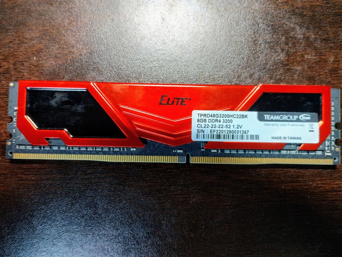 Team DDR4 3200Mhz PC4-25600 8GB デスクトップ用メモリ Elite Plus シリーズの画像1