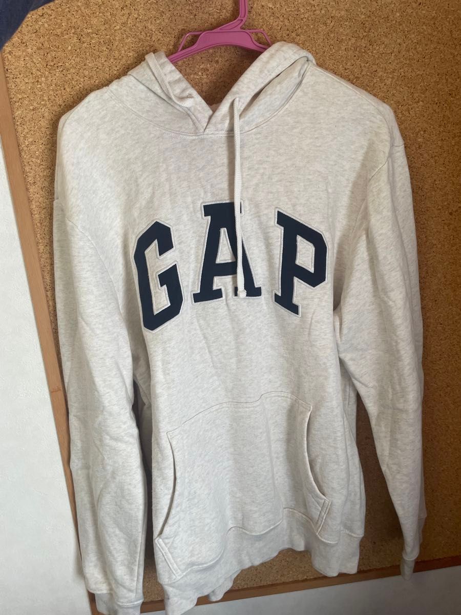 GAP パーカー