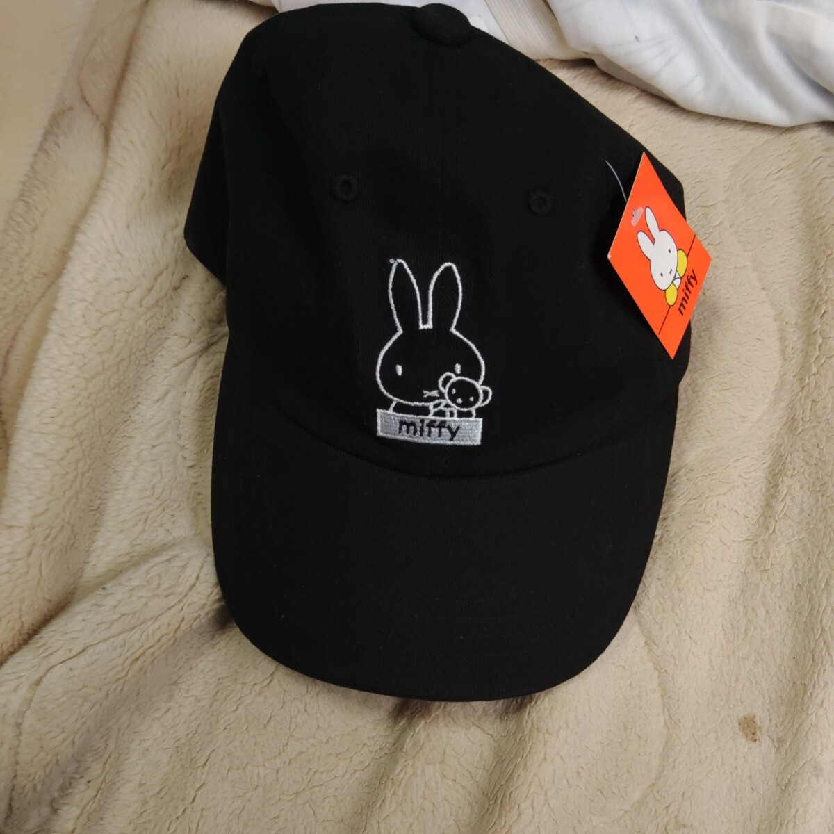 miffy ミッフィー CAP キャップ 帽子 広告ノベルティ キャラクター 新品タグ付き 黒の画像1