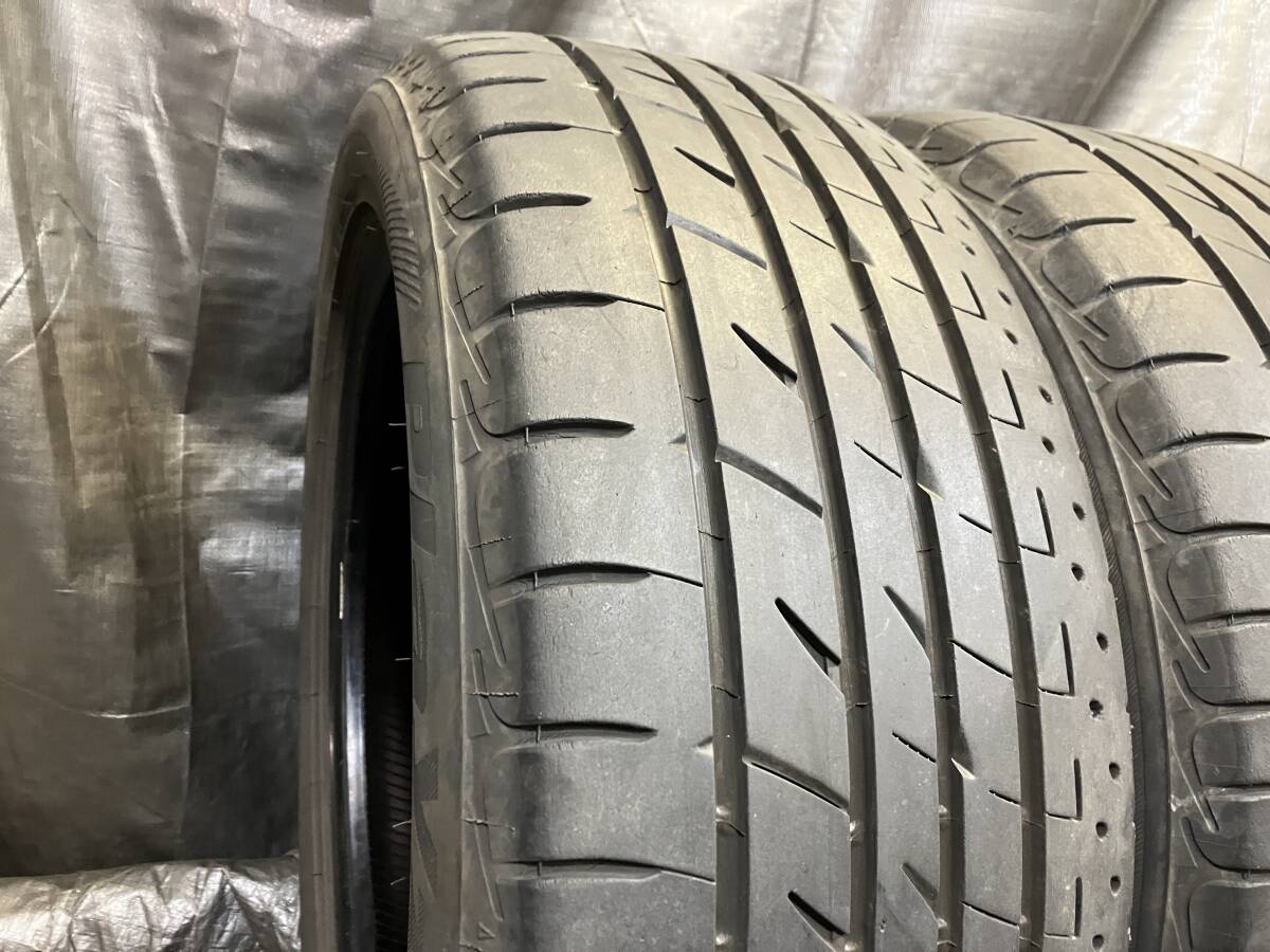 バリ溝 ブリヂストン 235/50R18 PLAYZ PX-RV 2本セット 中古タイヤ 235/50-18 アルファード ヴェルファイア Q3 XC70 などにの画像2