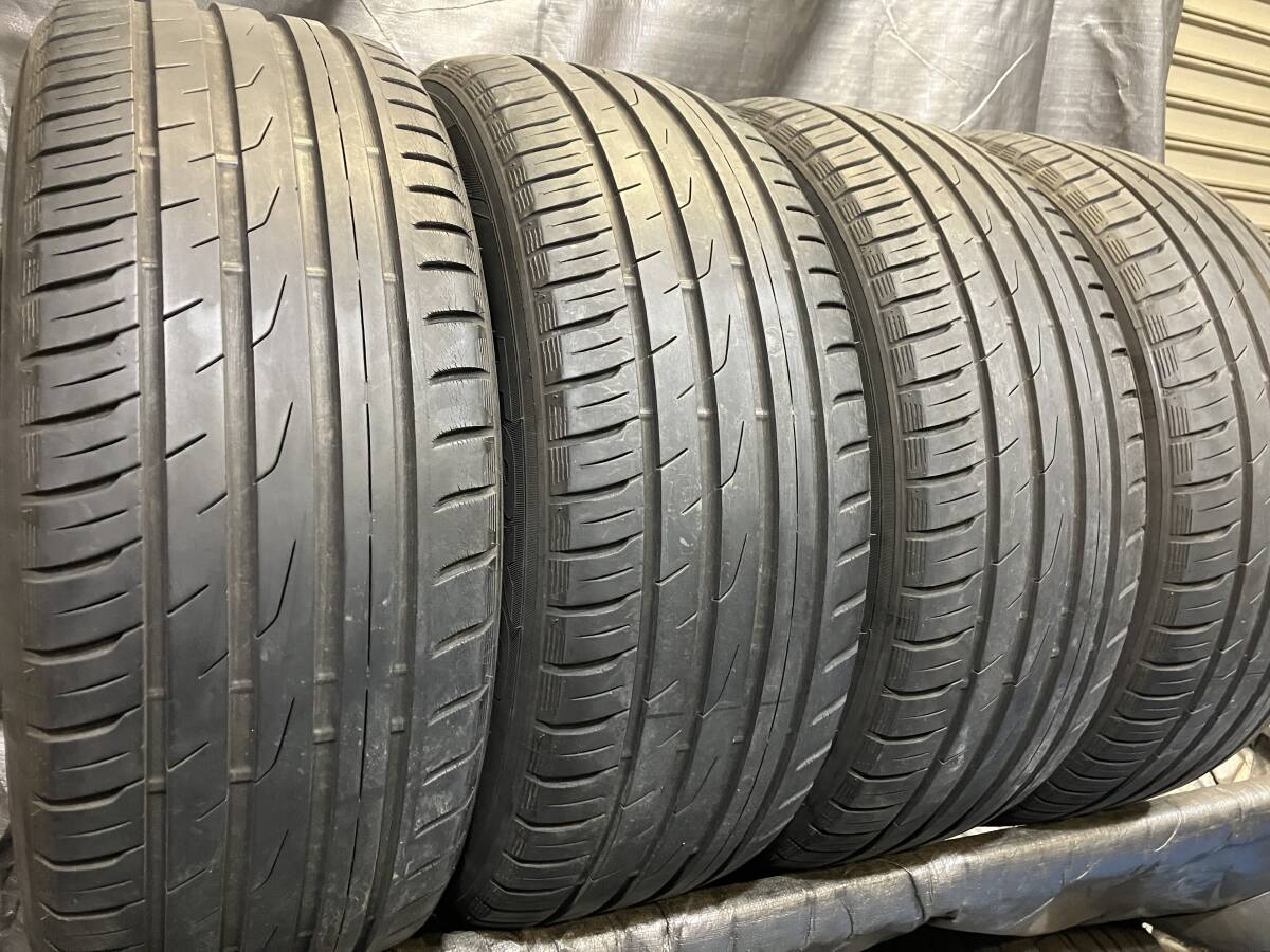 バリ溝 トーヨー 235/55R18 PROXES CF2 SUV 4本セット 2020年製 235/55-18 ハリアー EQA EQB ティグアン Q3 など_画像1