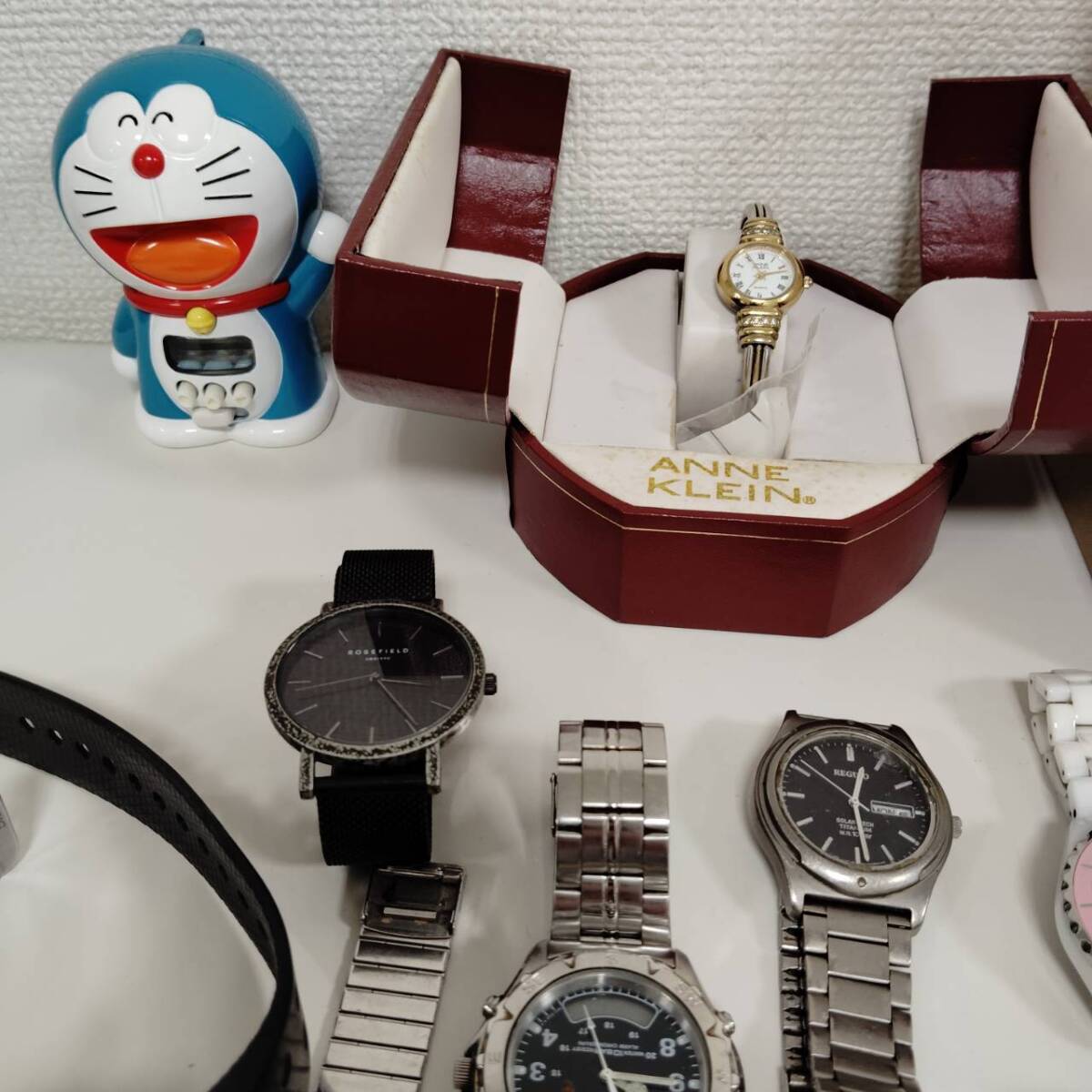 【F-13880a】1円～ 時計おまとめ SEIKO OMEGA CITIZEN MIKIMOTO Dior 大量 腕時計 置時計 ジャンク品 不動品 中古品の画像2
