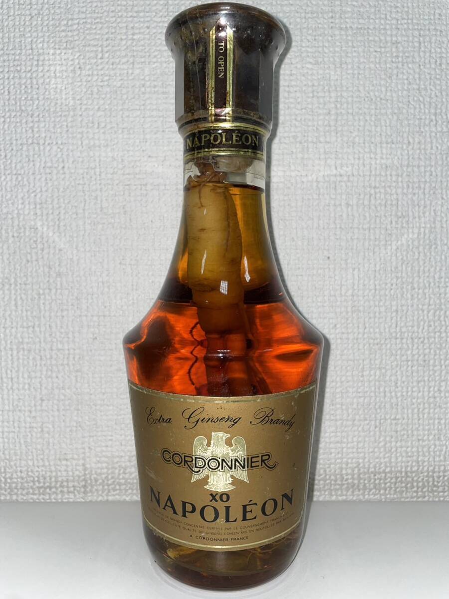 【F-14726】 未開栓 CORDONNIER XO NAPOLEON 40% 720mL 1315.6g コルドニエ ナポレオン 古酒 高麗人参酒 ブランデー の画像1