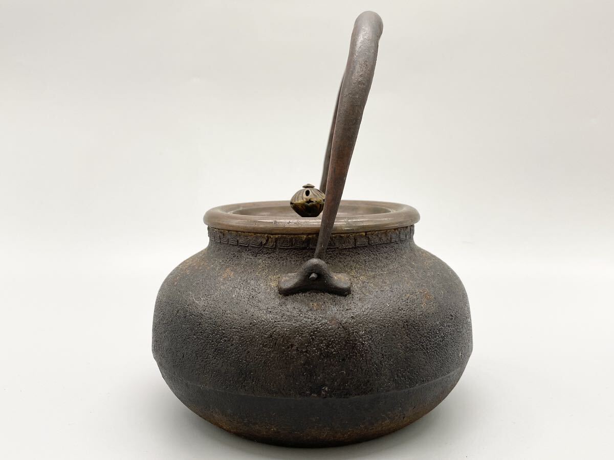 龍文堂造　鉄瓶　茶道具　煎茶道具　鉄製　金属工芸　重さ約1.5kg 水漏れ無し