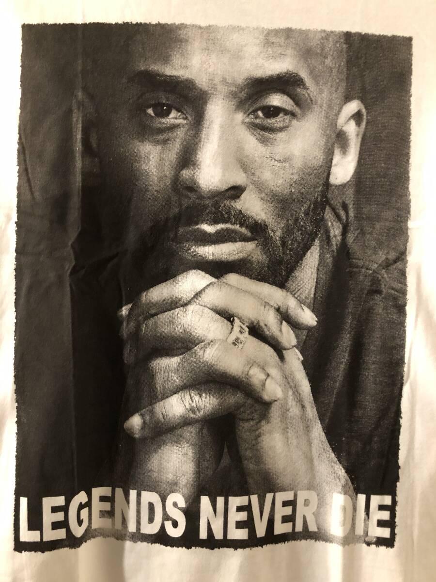 新品●コービーブライアント　LEGENDS NEVER DIE　プリントTシャツ［L］●レジェンド/レイカーズ/マイケルジョーダン/NBA_画像2