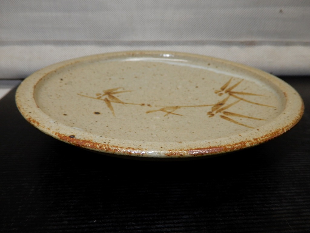 * Karatsu .. Karatsu .. тарелка 2 листов средняя тарелка из . примерно 18.5. мир тарелка японская посуда *