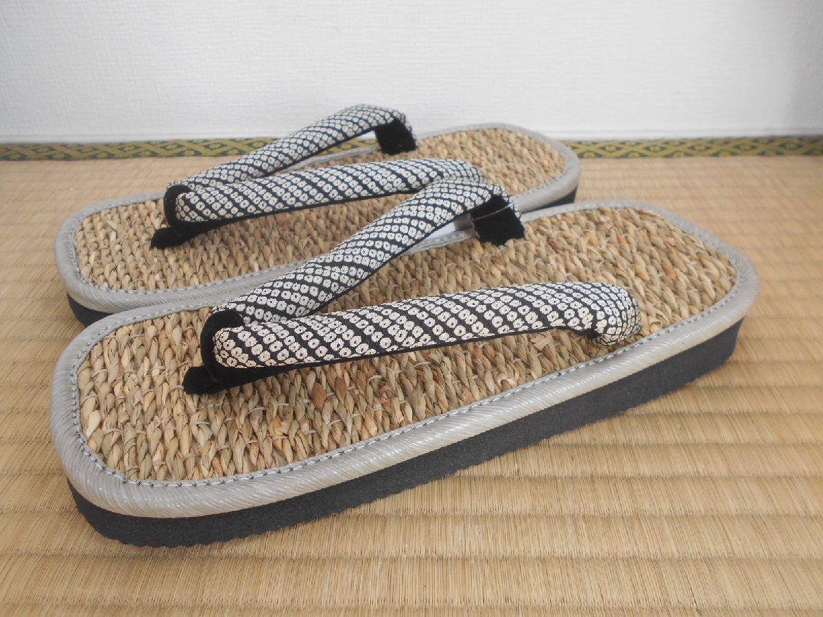  new goods *.... table. sandals setta * white X black crepe-de-chine aperture stop pattern nose .L