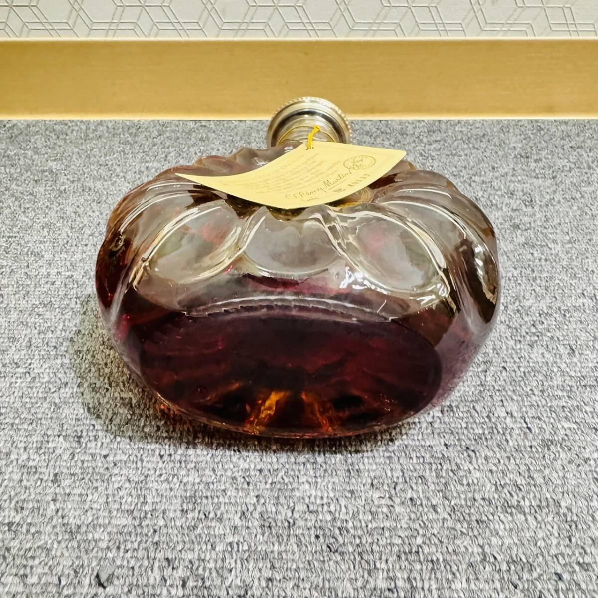 【IYN-4694】1円～ 未開栓 REMY MARTIN XO SPECIAL レミーマルタン XO スペシャル コニャック ブランデー お酒 700ml 40% タグ 箱付 保管品の画像6