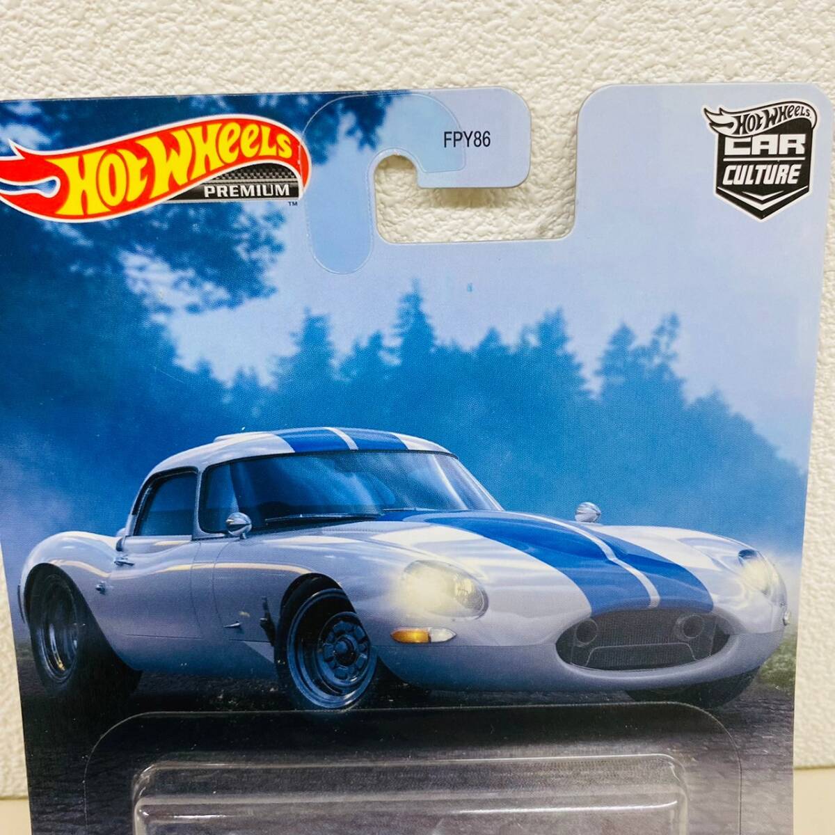 【IK-27811】1円～ HOTWHEELS PREMIUM CARCULTURE JAGUAR LIGHT WEIGHT E-TYPE 未開封品 長期保管の画像2