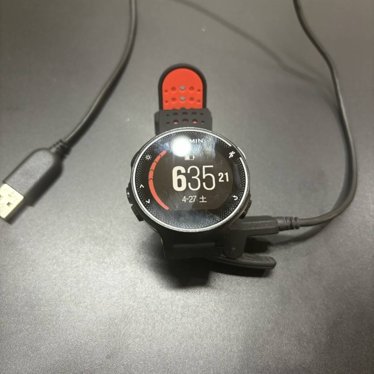 【MYT-3875】 1円～！ GARMIN ForeAthlete 230J GPSランニングウォッチ ブラック スマート機能搭載 ガーミン 通電確認 動作未確認 写真参照_画像2