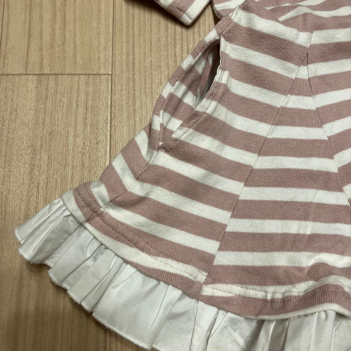 プティマイン　トップス 女の子 カットソー 長袖 Tシャツ　春夏　ワンピース　フリル　透かし　保育園　幼稚園　100cm 