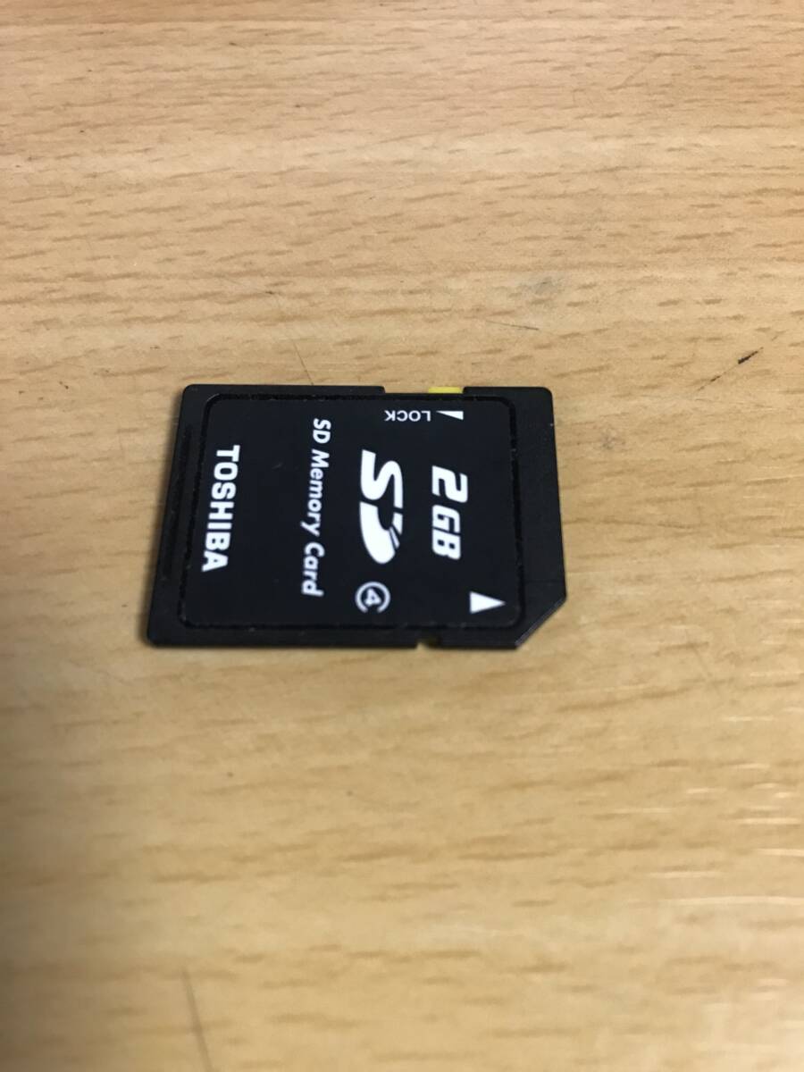 TOSHIBA SDカード クラス4 2GB中古動作品の画像3