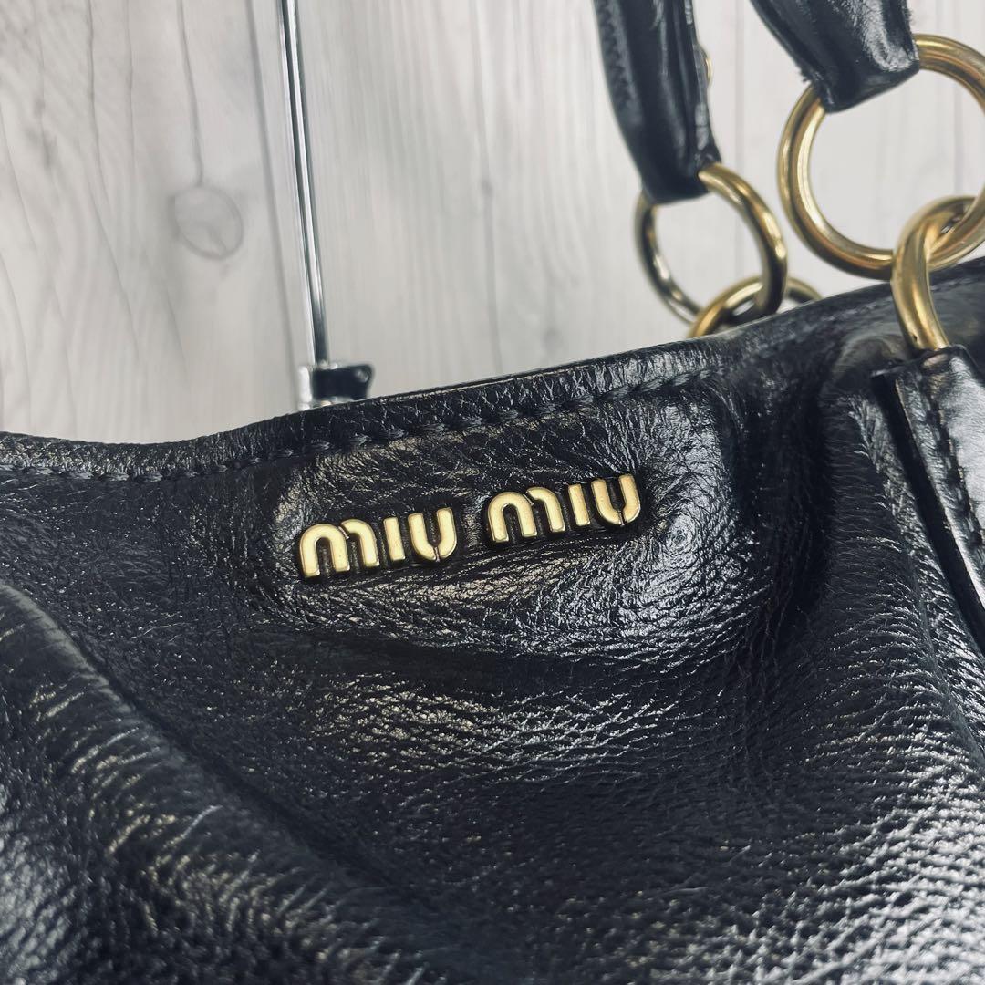 * прекрасный товар * miumiu MiuMiu ручная сумочка сумка на плечо кожа чёрный черный большая сумка A4