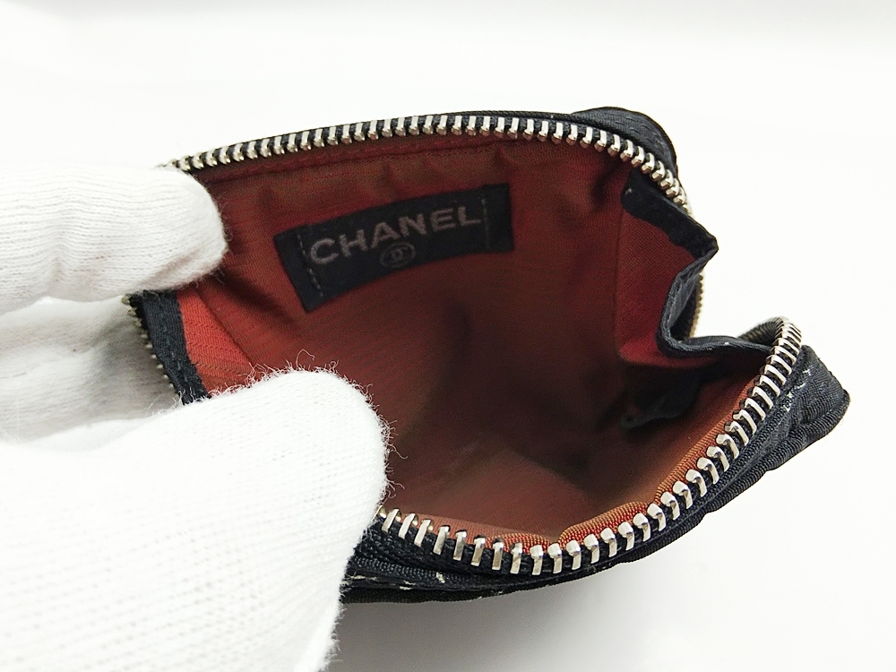 B24-778 CHANEL シャネル 旧トラベルライン コインケース 黒 ブラック ナイロン 小銭入れ マルチケース レディース ギャラ/箱付きの画像6