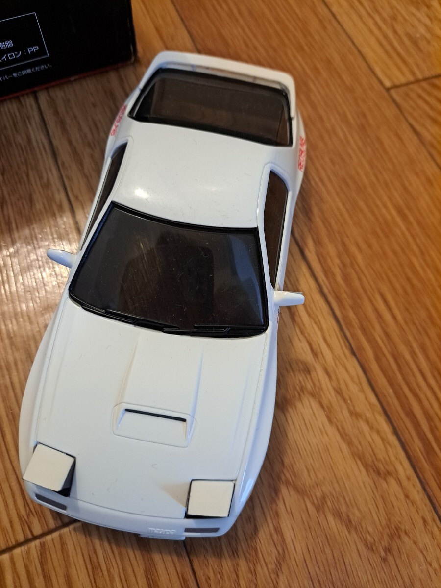 ラジコン KYOSHO イニシャルD RX-7 FC3S ジャンクの画像2