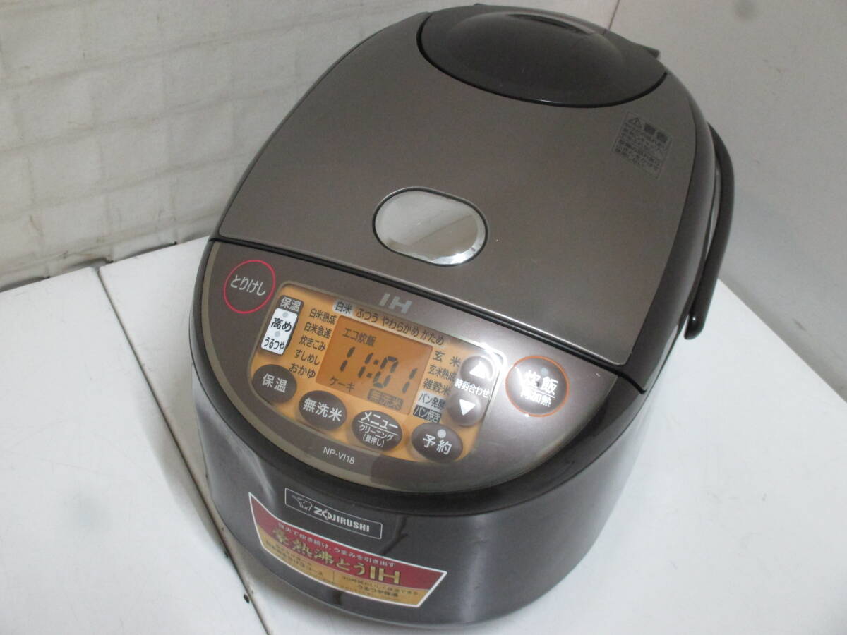 tt240419 ZOJIRUSHI 象印 IHジャー炊飯器 「極め炊き」 NP-VI18 1升(10合) [黒まる厚釜] 2020年製 現状渡しの画像1