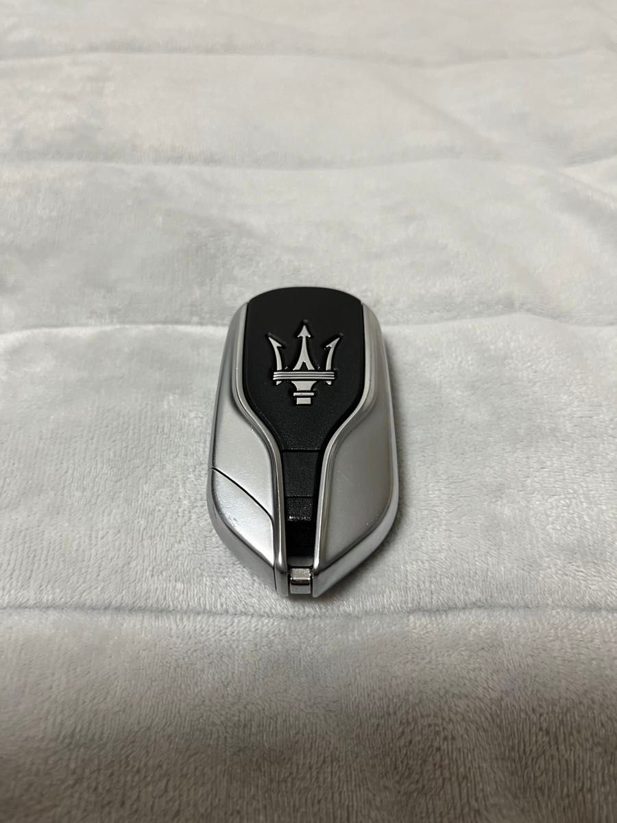 Maserati マセラティ 純正スマートキー