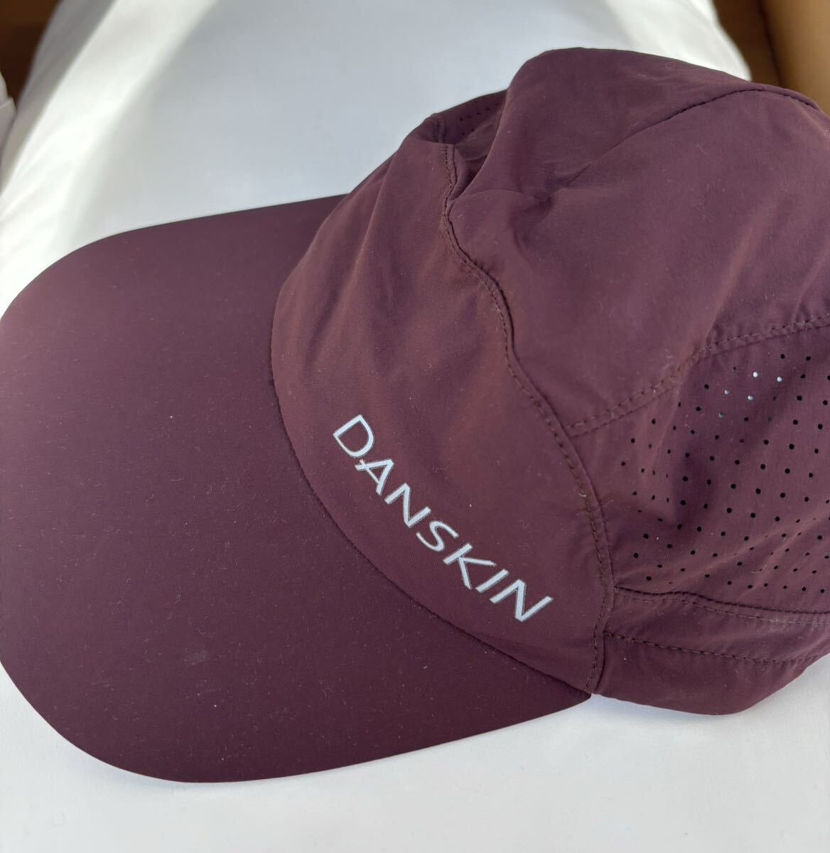 * Dance gold DANSKIN RUN cap Ran hat new goods water-repellent,UVke Alain cap running UV sunburn prevention sample 