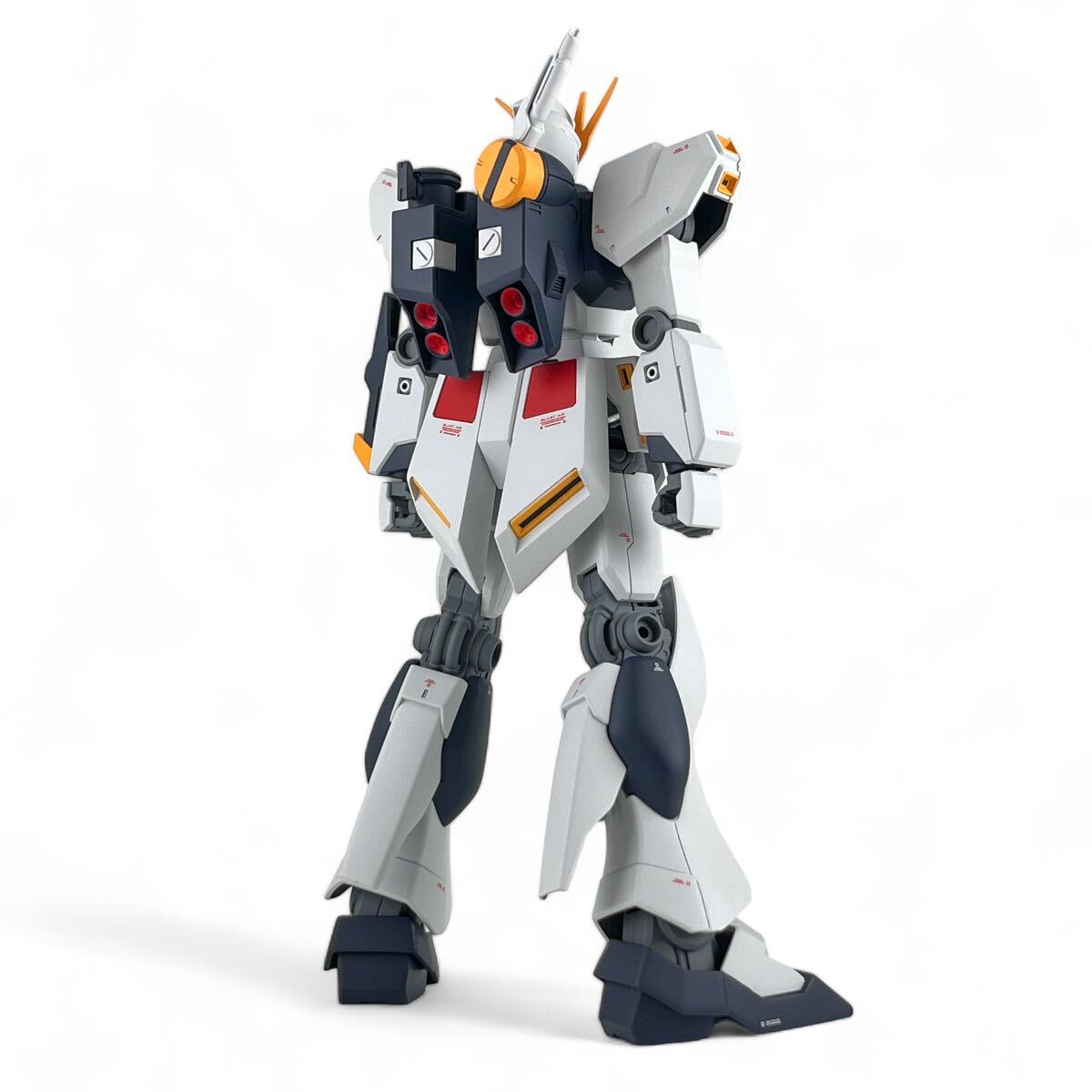 ENTRY GRADE 1/144 RX-93 νガンダム 塗装済 完成品 ガンプラの画像10