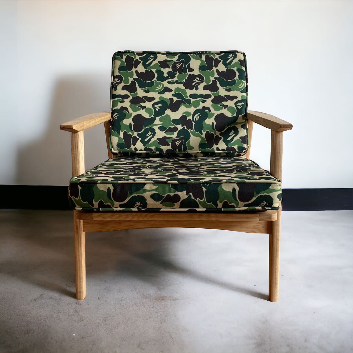 美品 A BATHING APE × KARIMOKU MEDICOM TOY FABRICK ABC CAMO 美品 A BATHING APE × KARIMOKU MEDICOM TOY FABRICK ABC CAMO