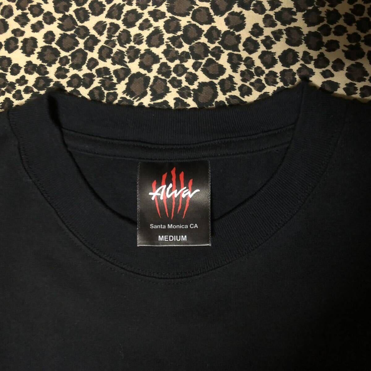 美品 TONY ALVA ロンT ブラック M トニーアルバ 長袖 Tシャツ 美品 TONY ALVA ロンT ブラック M トニーアルバ 長袖 Tシャツ