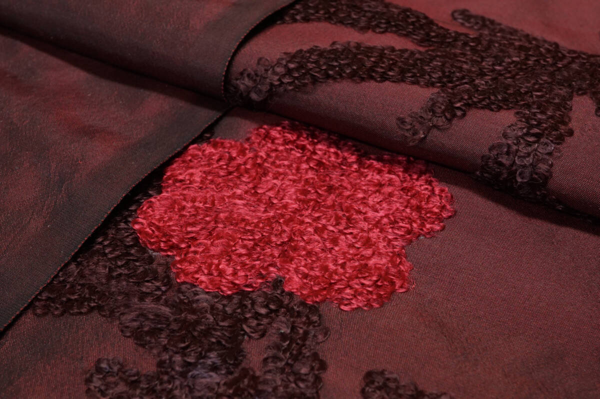 Ｂ格 絹100% 刺繍シルクシャンタン微薄ソフト微コシ ワインボルドー長5.8ｍ巾105㎝ バッグ フォーマル小物 ワンピース スカートの画像4