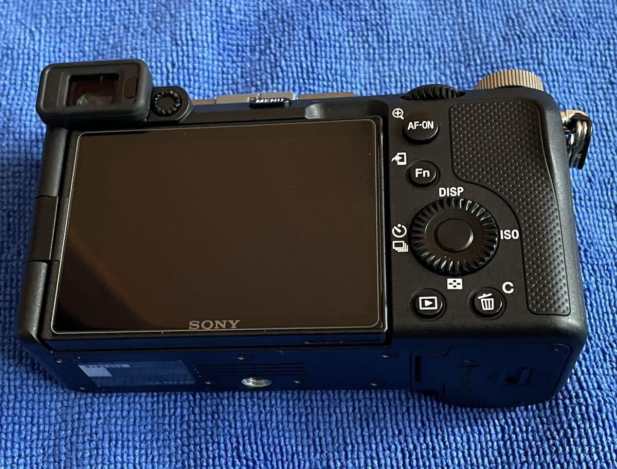 SONY ミラーレス一眼レフカメラ ILCE-7CL の画像4