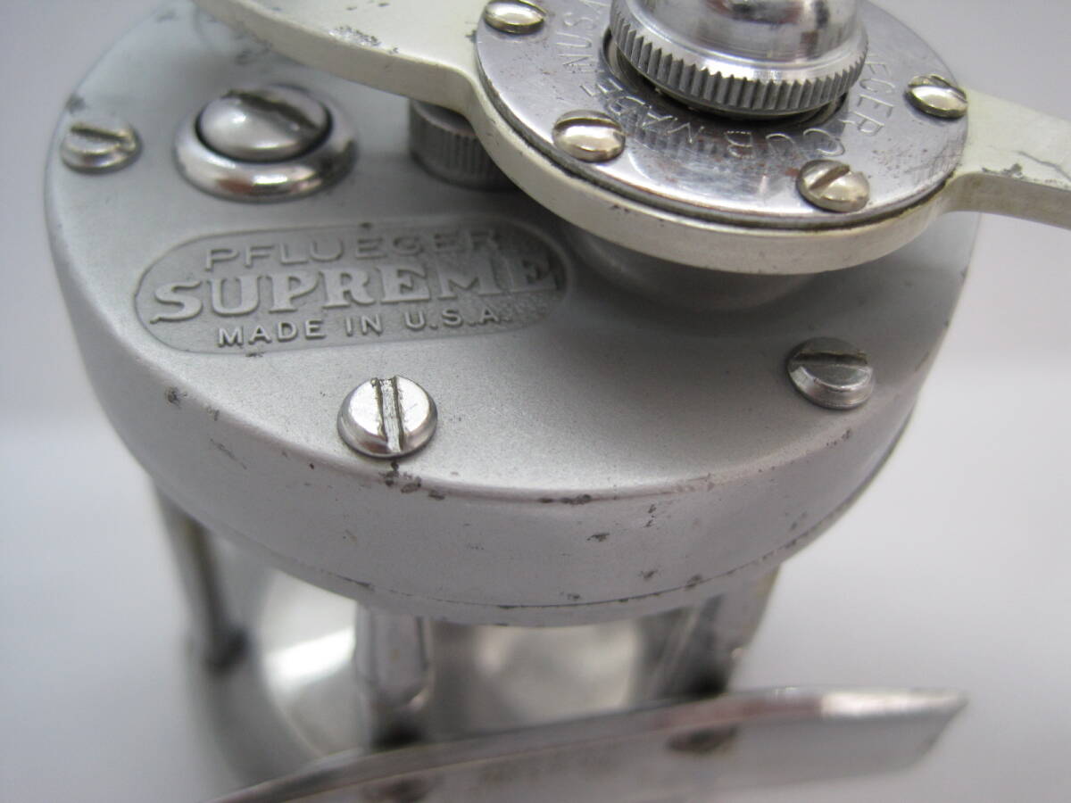 フルーガー スープリウム Supreme 1573 ダイレクトドライブリール 1940～50年代製 ビンテージリール キャブハンドル付き フルオリジナル_画像3